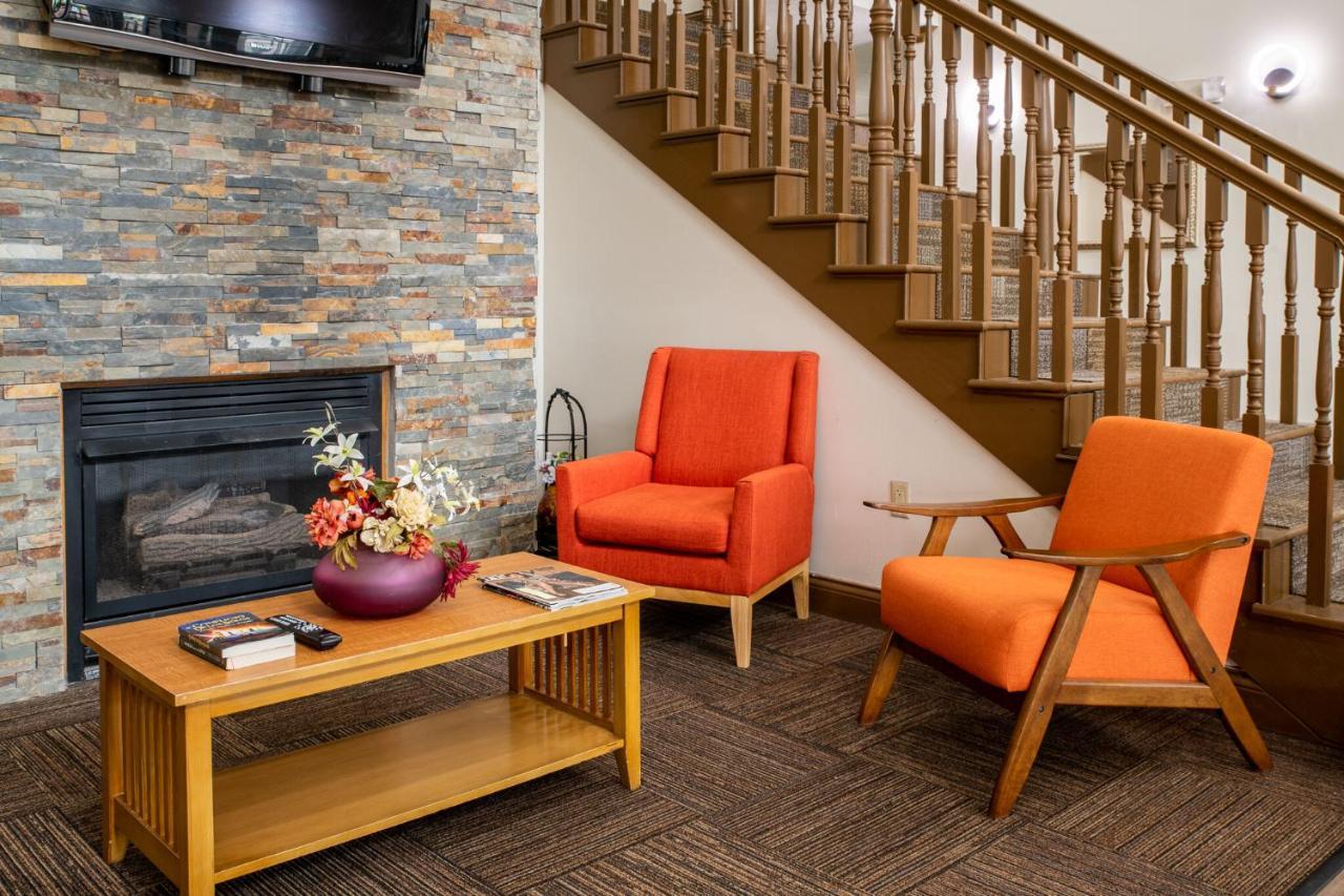 Blisspoint Inn & Suites ماريون المظهر الخارجي الصورة