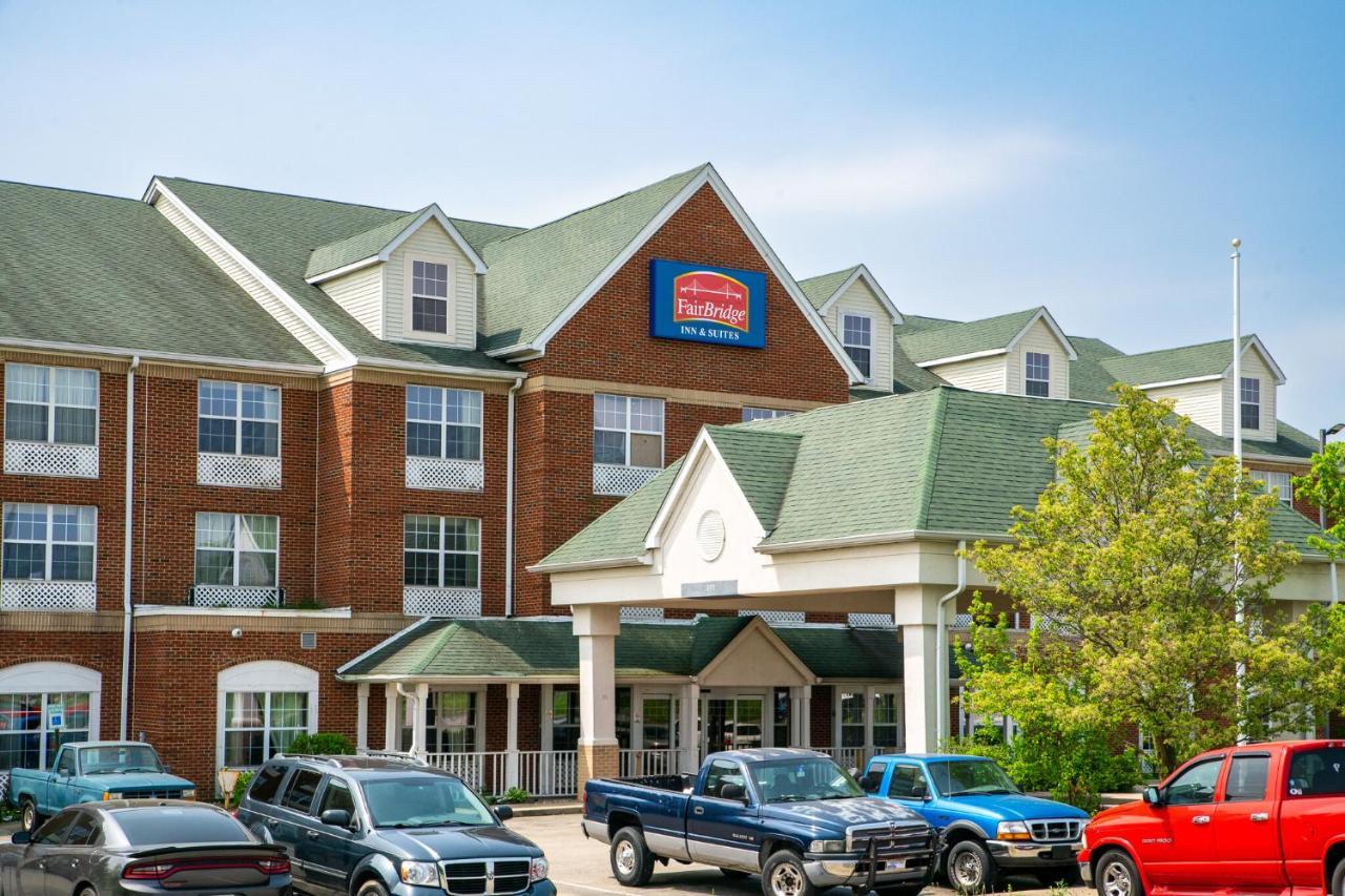 Blisspoint Inn & Suites ماريون المظهر الخارجي الصورة