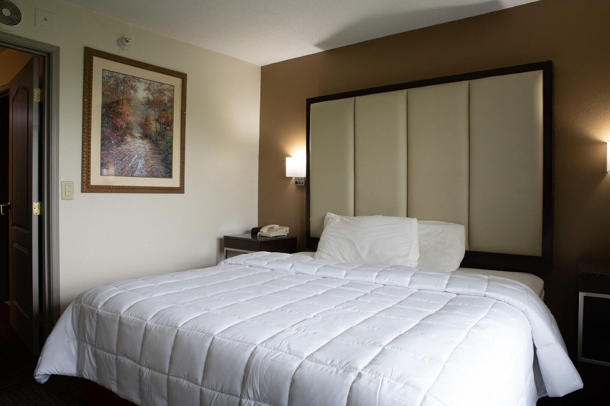 Blisspoint Inn & Suites ماريون المظهر الخارجي الصورة